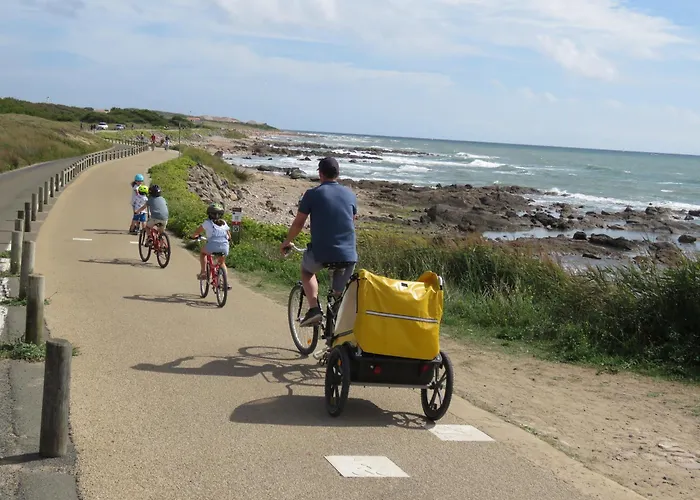 Vue 1r Etage Avec Balcon Apartment Les Sables-dʼOlonne